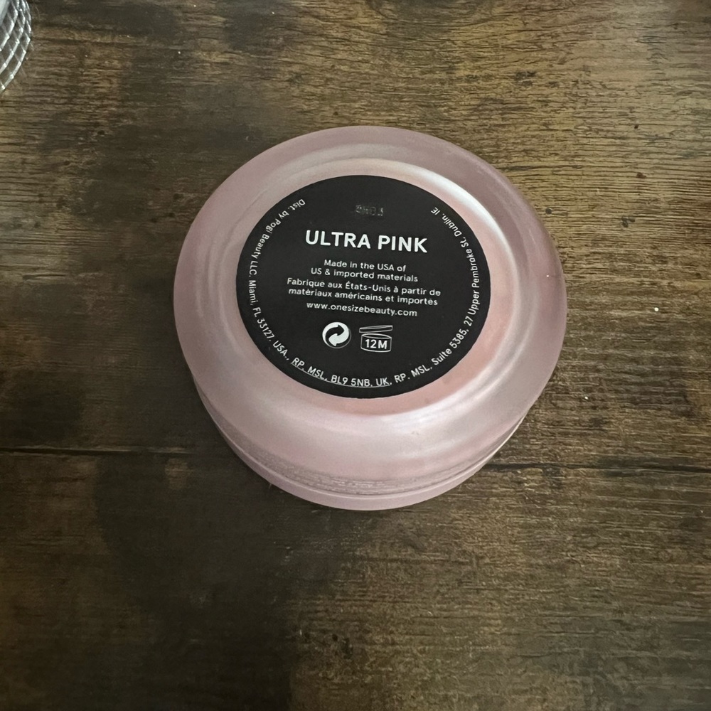 One size ultra pink powder.
